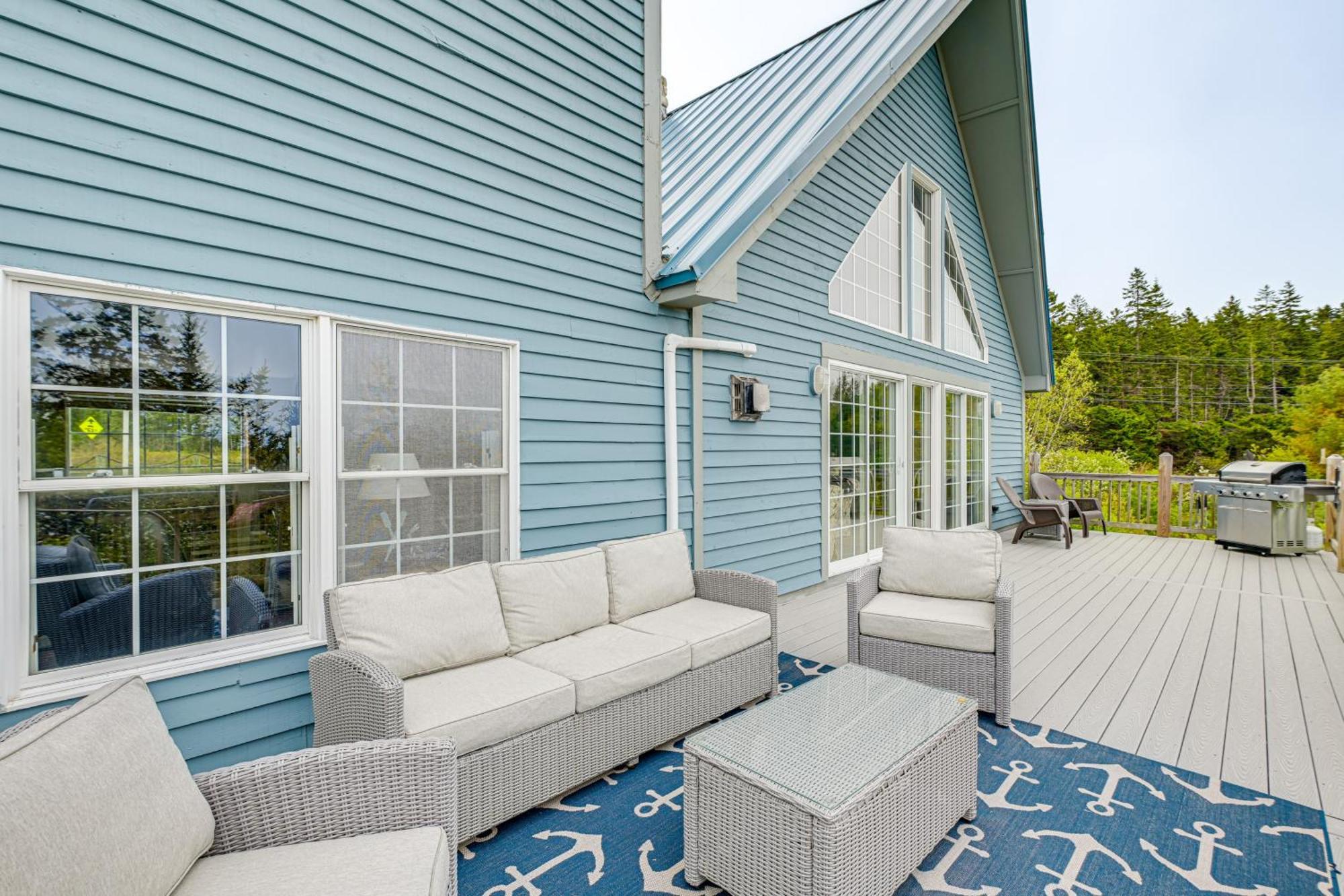 Coastal Maine Home With Deck 4 Mi To Acadia Trails! Bernard Luaran gambar